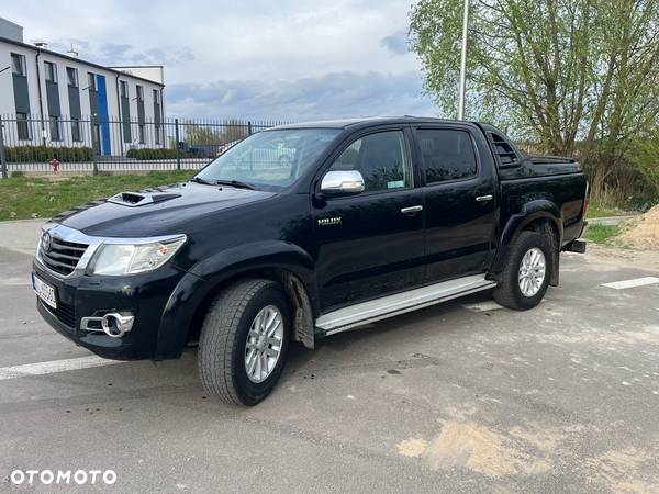 Toyota Hilux 3.0 D-4D SR5 - 2