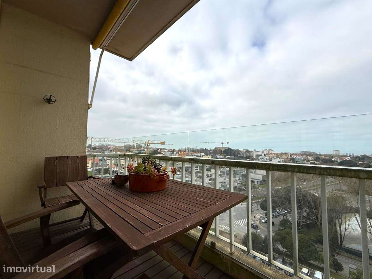 T4+1 com Varandas e Vista Mar | Boavista / Cristo Rei - Grande imagem: 5/31