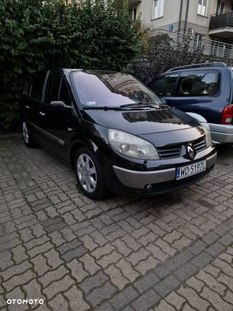 Renault Grand Scenic - 4