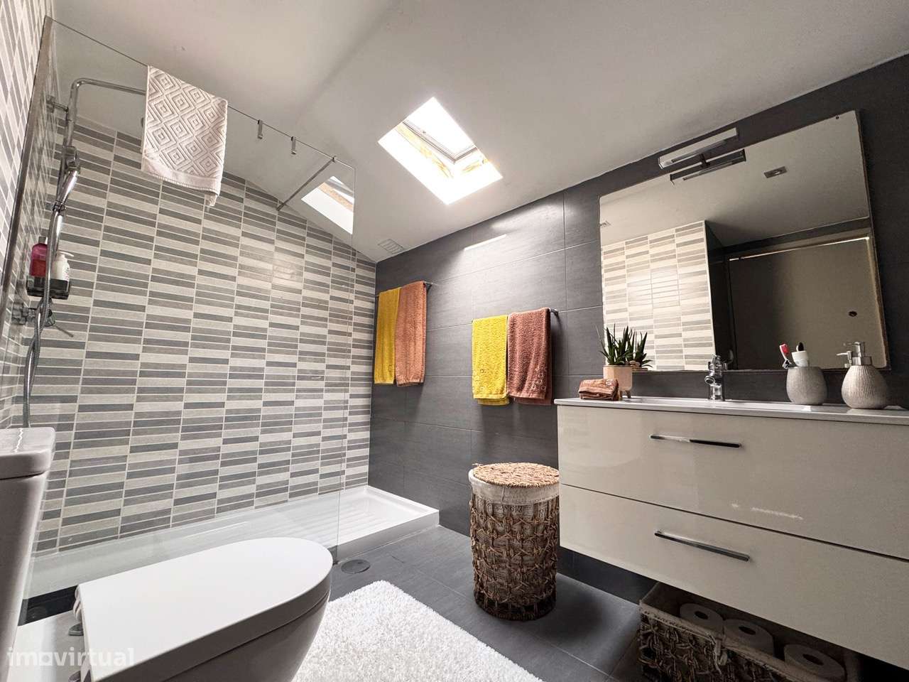 Moradia T4 com jardim e garagem em Vila do Conde-6