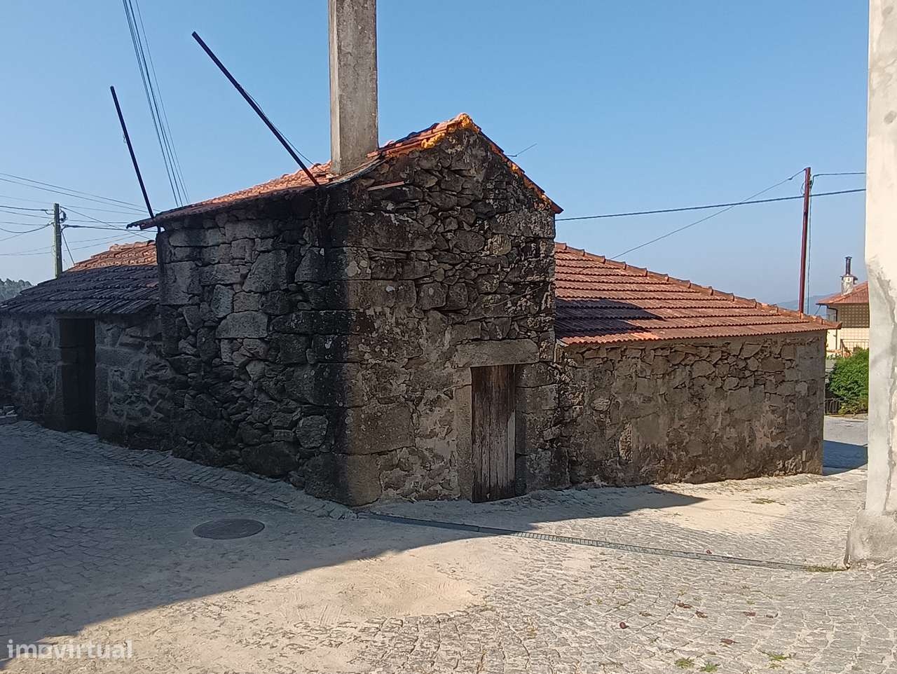 Moradia – Valadares – São Pedro do Sul - Grande imagem: 4/13