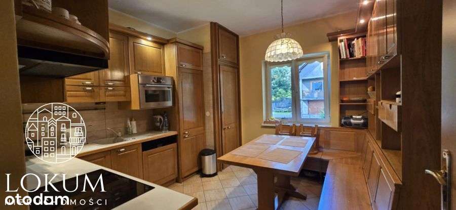 Wyjątkowa Połowa Domu z dużym ogrodem.-4