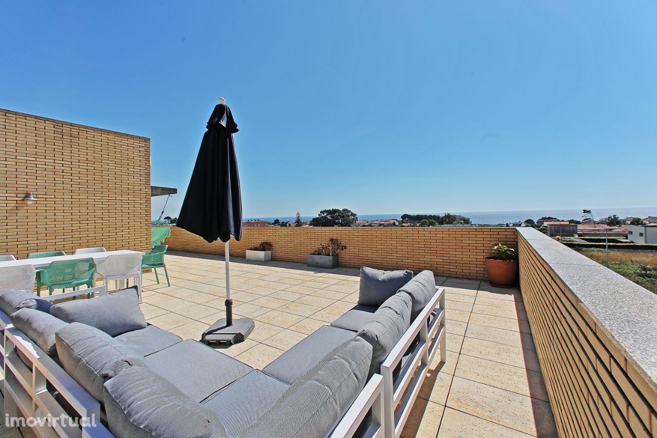 Fantástico T3 c/terraço de 190m² e vistas mar, Canidelo