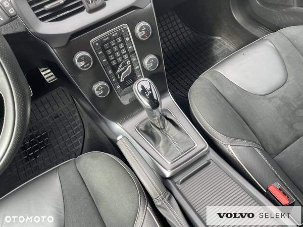 Volvo V40 - 17