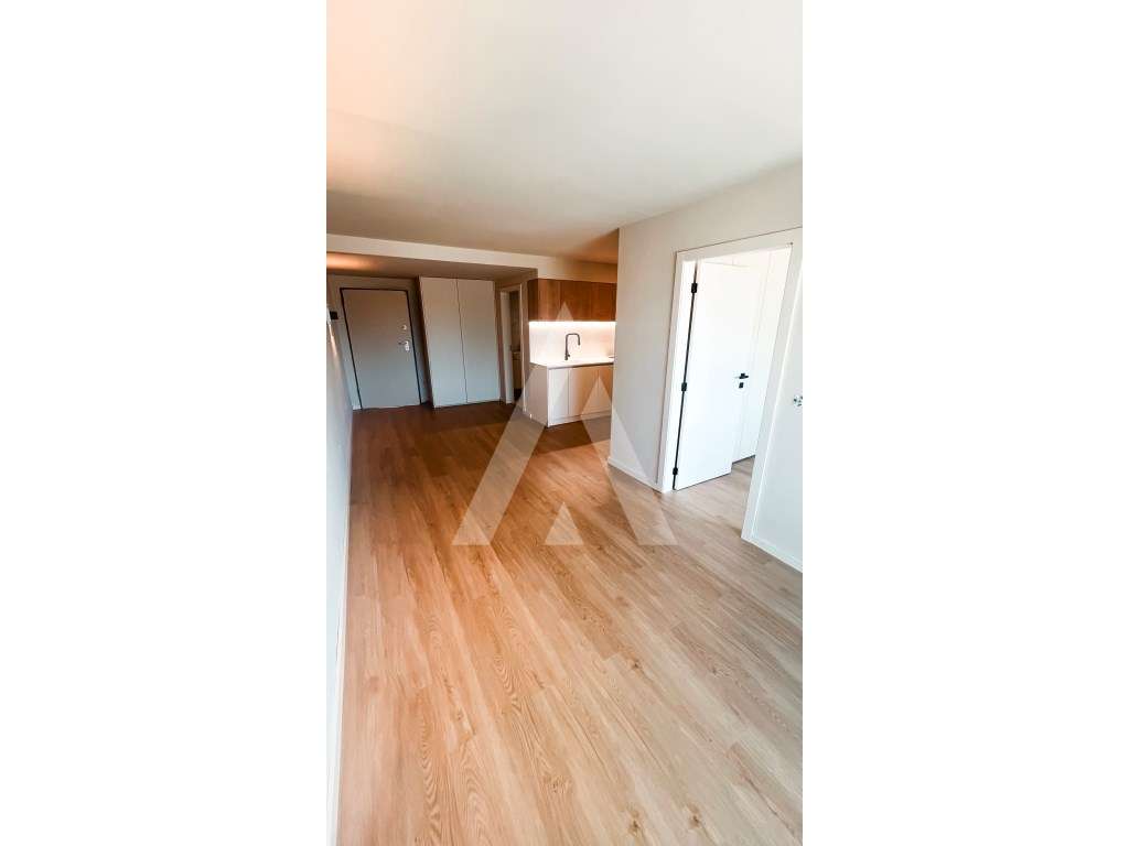 Apartamento T0 com localização exclusiva - Grande imagem: 4/14