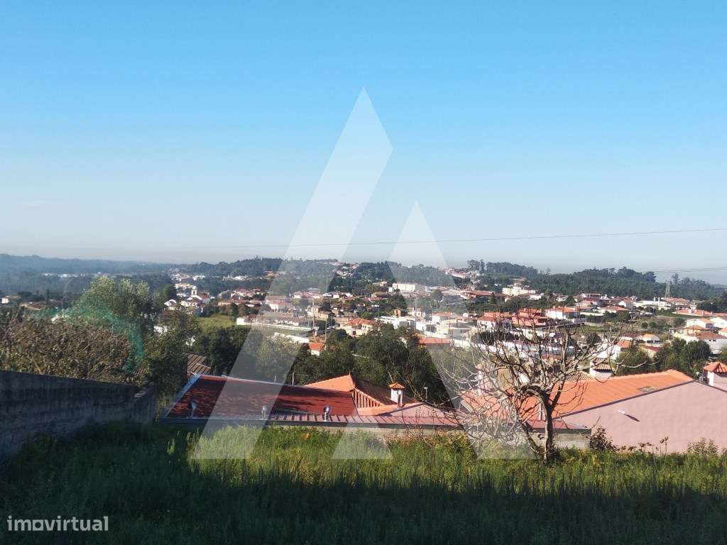 Terreno excelente localização - Grande imagem: 2/3