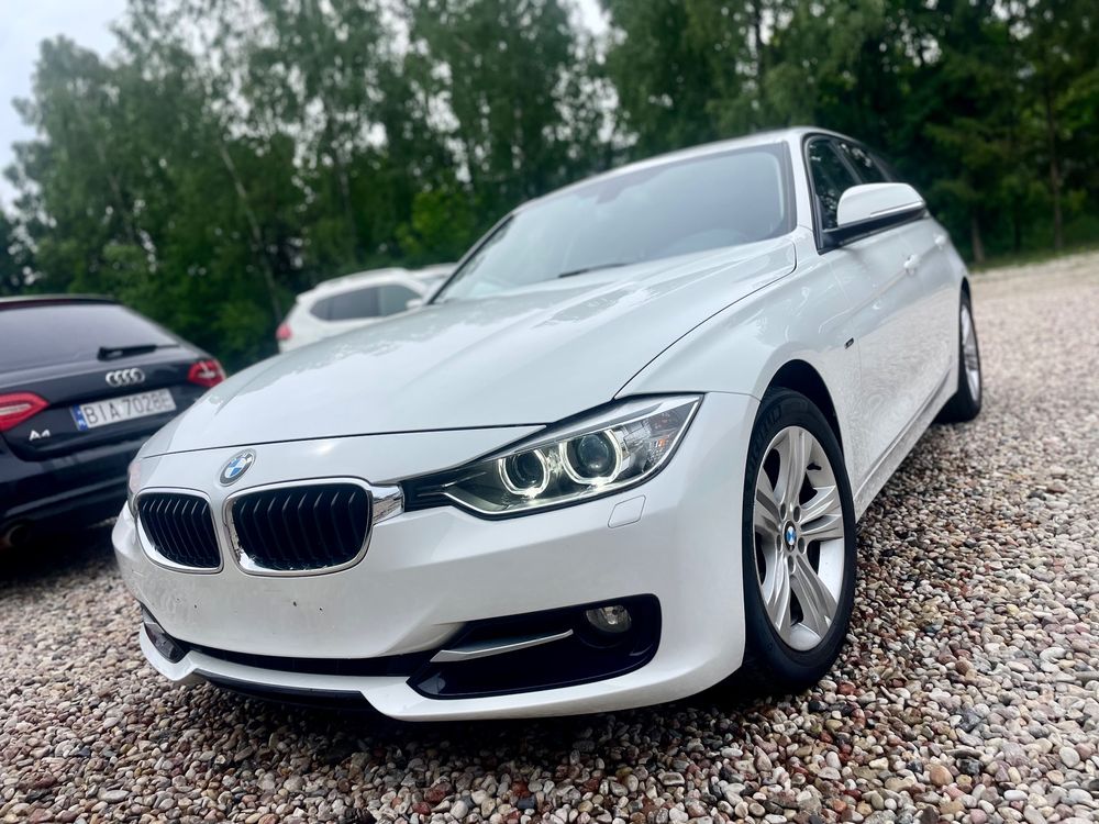 BMW 3 Series F30/F31 318d DPF Edition Sport 2013