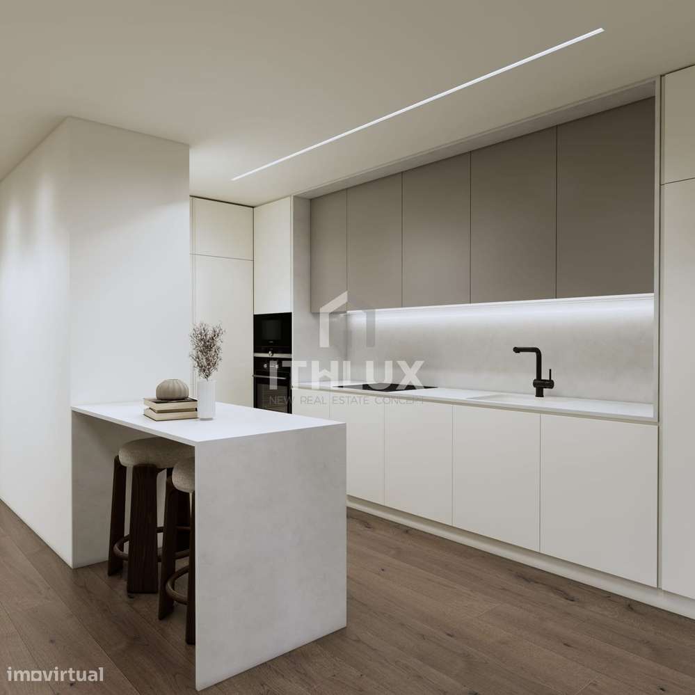 T3 Premium | Piscina Aquecida, Design Contemporâneo e um Estilo de Vid-0