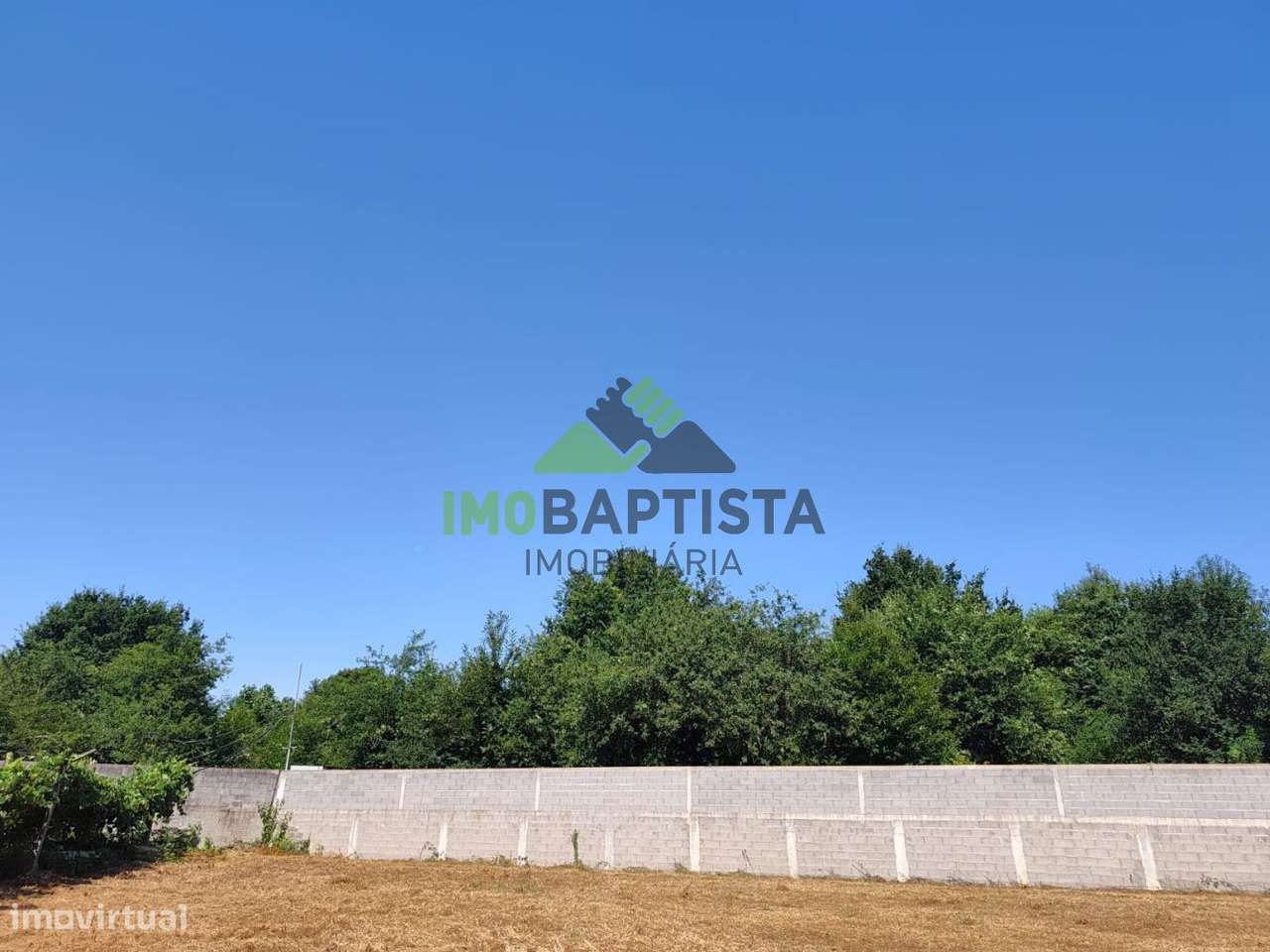 Terreno  para construção em Canedo (6500 m2)-2