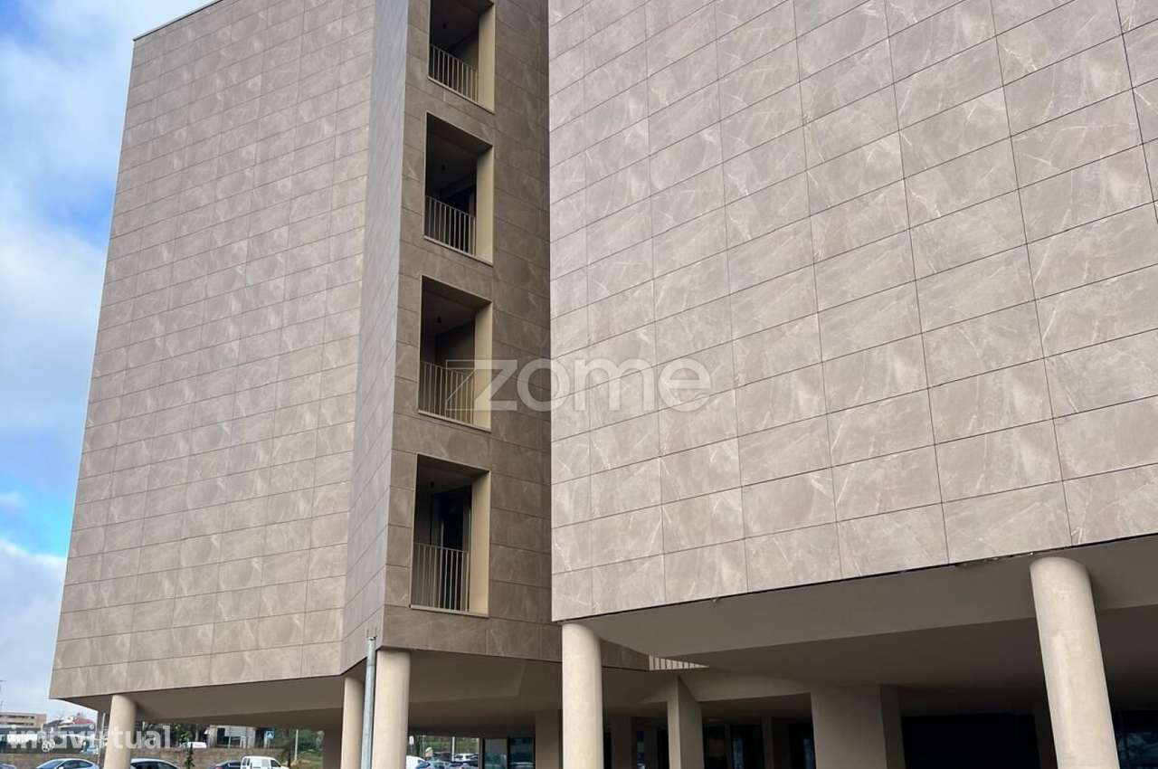 Apartamento T1+1 no centro da Vila das Taipas, Guimarães - Grande imagem: 5/32