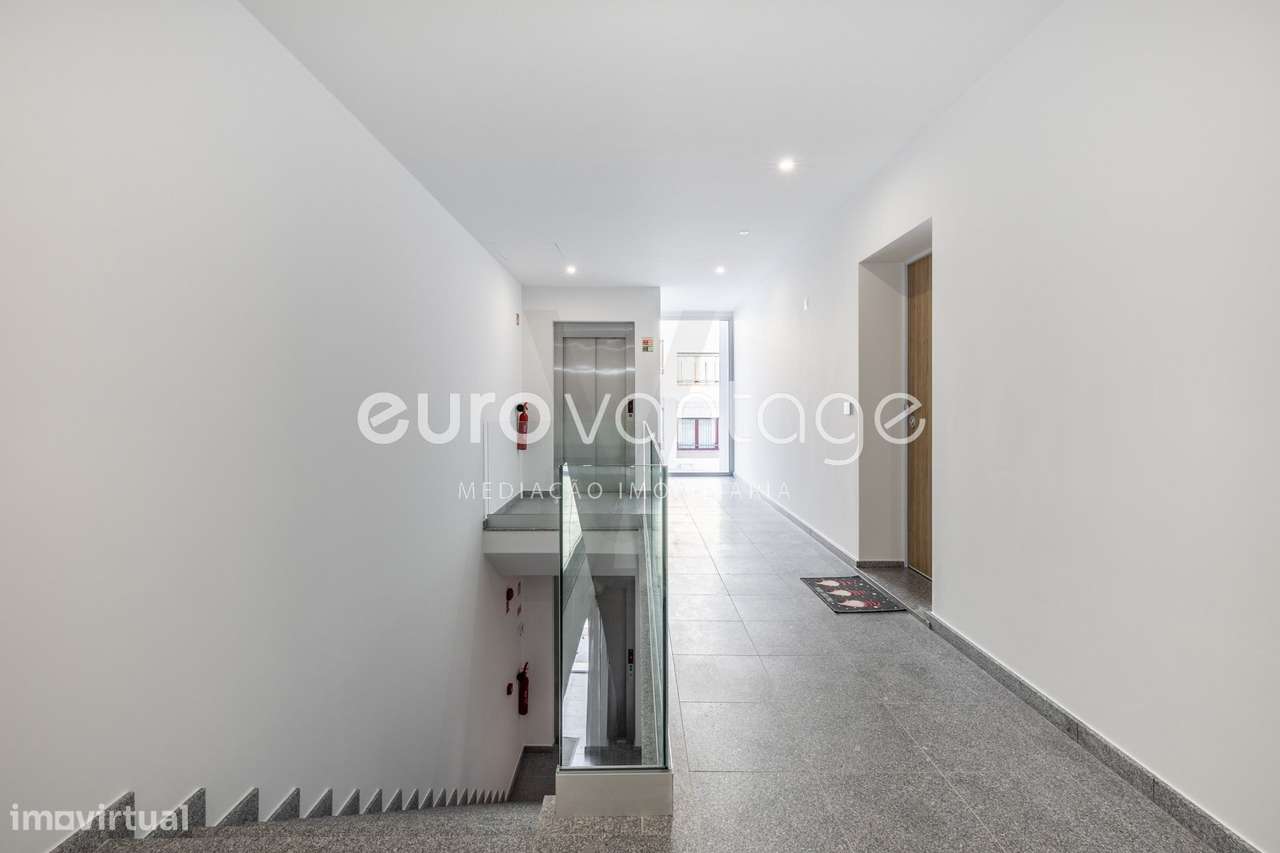 Apartamento T3 Novo em Barosa, Leiria – Qualidade e Conforto-45