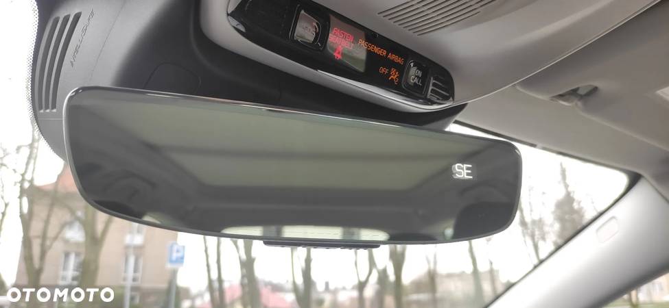 Volvo V60 T8 AWD Plug-In Hybrid Inscription - 21