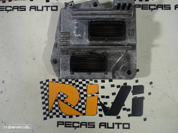 Centralina De Motor Opel Astra H (A04)  Fcdb / 55561172 / 55 561 172 - 2