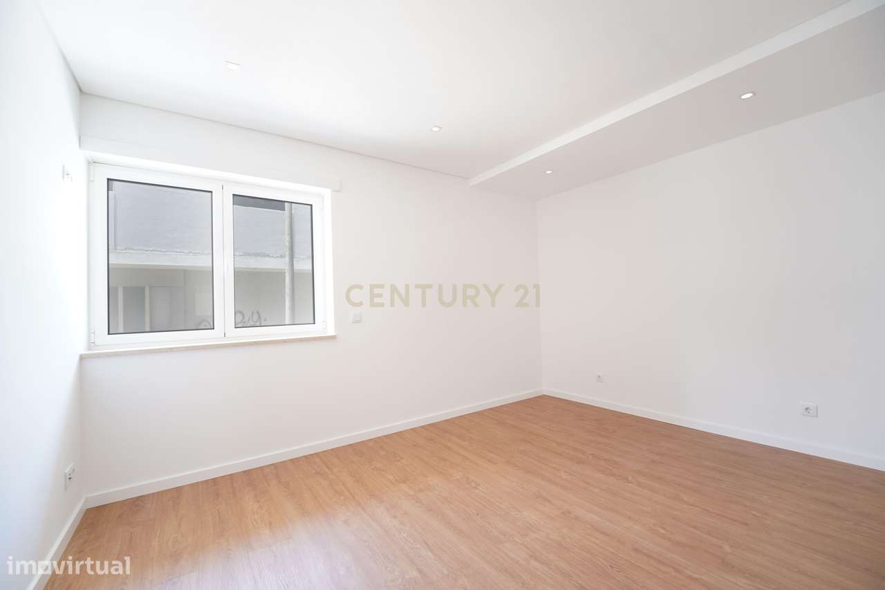 Apartamento T3 frente ao mar-10