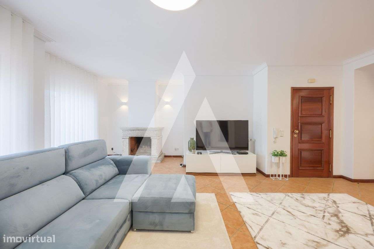 Apartamento T4 Duplex na Praia da Barra com Piscina - Grande imagem: 4/38