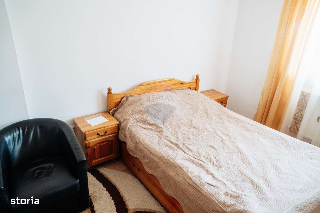 Casă de vanzare in Radauti str Iraclie Porumbescu-7