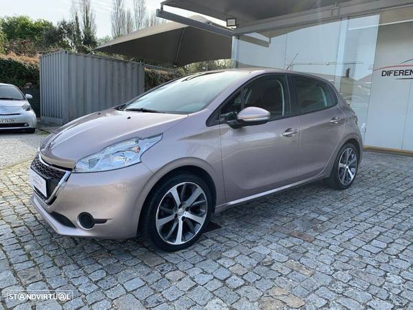 Peugeot 208 1.4 HDi Access - 1