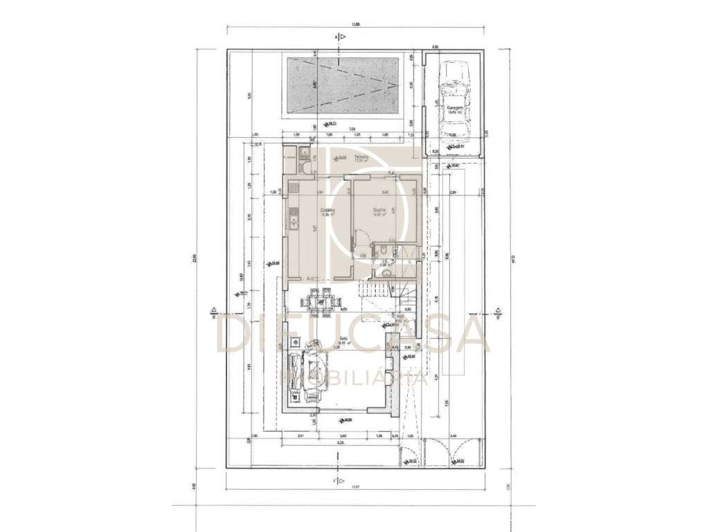 Moradia Isolada T4 c/ Piscina e Garagem-45