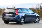 Volvo V60 D6 Plug-In-Hybrid AWD Geartronic Momentum - 2