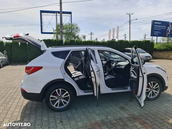 Hyundai Santa Fe 2.2 CRDi 4WD Automatik Premium - 12