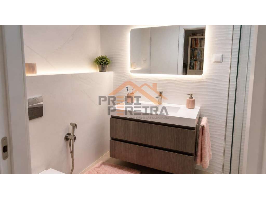 Situado na Arroja, Odivelas, T3 + arrecadação. Exclusivo PREDIPEREIRA-15