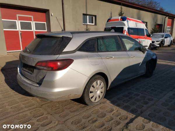 Opel Astra 1.0 Turbo Start/Stop Business - 6