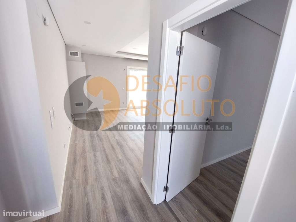 Moradia Isolada Térrea T4 c/ Piscina e Garagem - Brejos de Azeitão - Grande imagem: 3/31