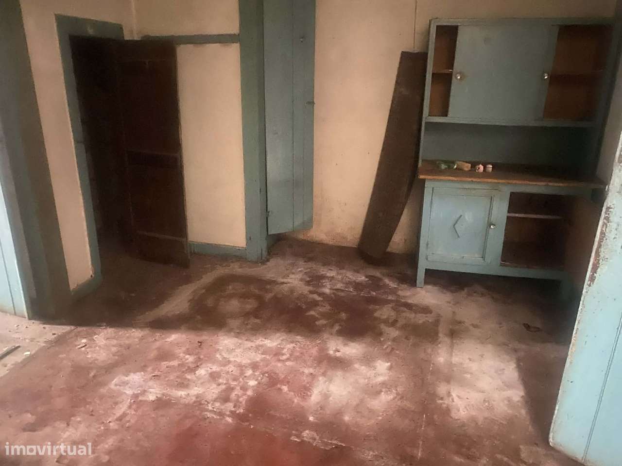 Vende-se casa para renovar na Pampilhosa a 19 km de Coimbra. - Grande imagem: 4/12