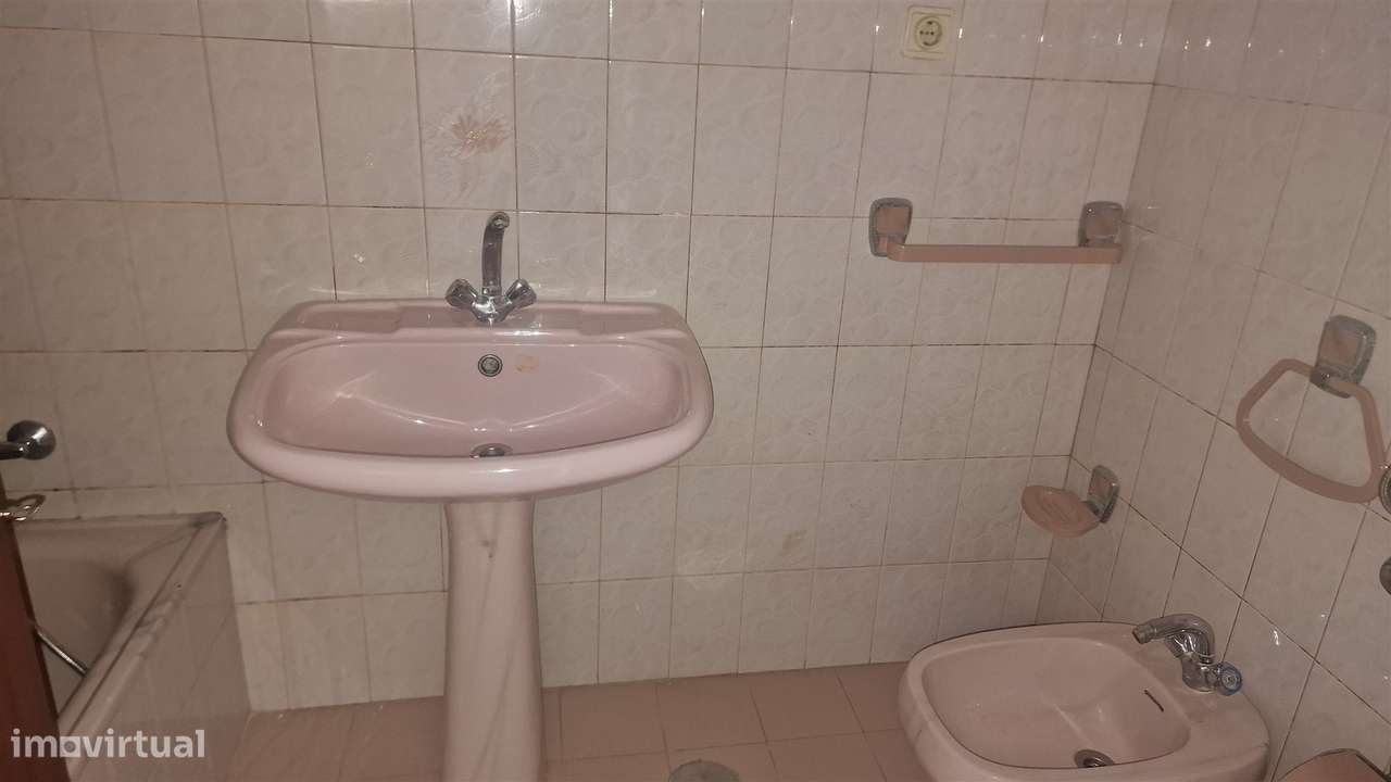 Apartamento T2+1 no centro da Póvoa de Varzim-6