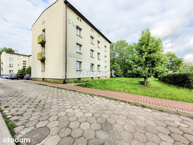 1 piętro Balkon Piwnica 12,5 m² Garaż Sosnowiec-1