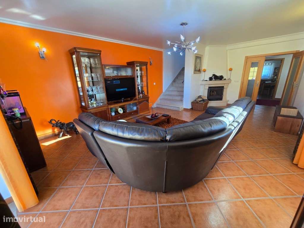 Moradia T3 em Vila Nova de São Pedro | Azambuja - Grande imagem: 4/40