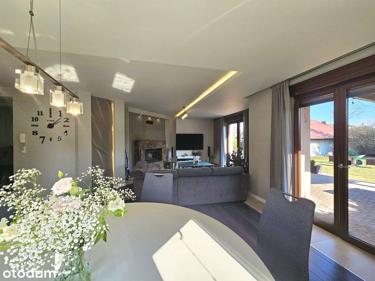 Dom (200 mkw.) +  niezależne mieszkanie (50 mkw.) - Pełny obrazek: 5/16