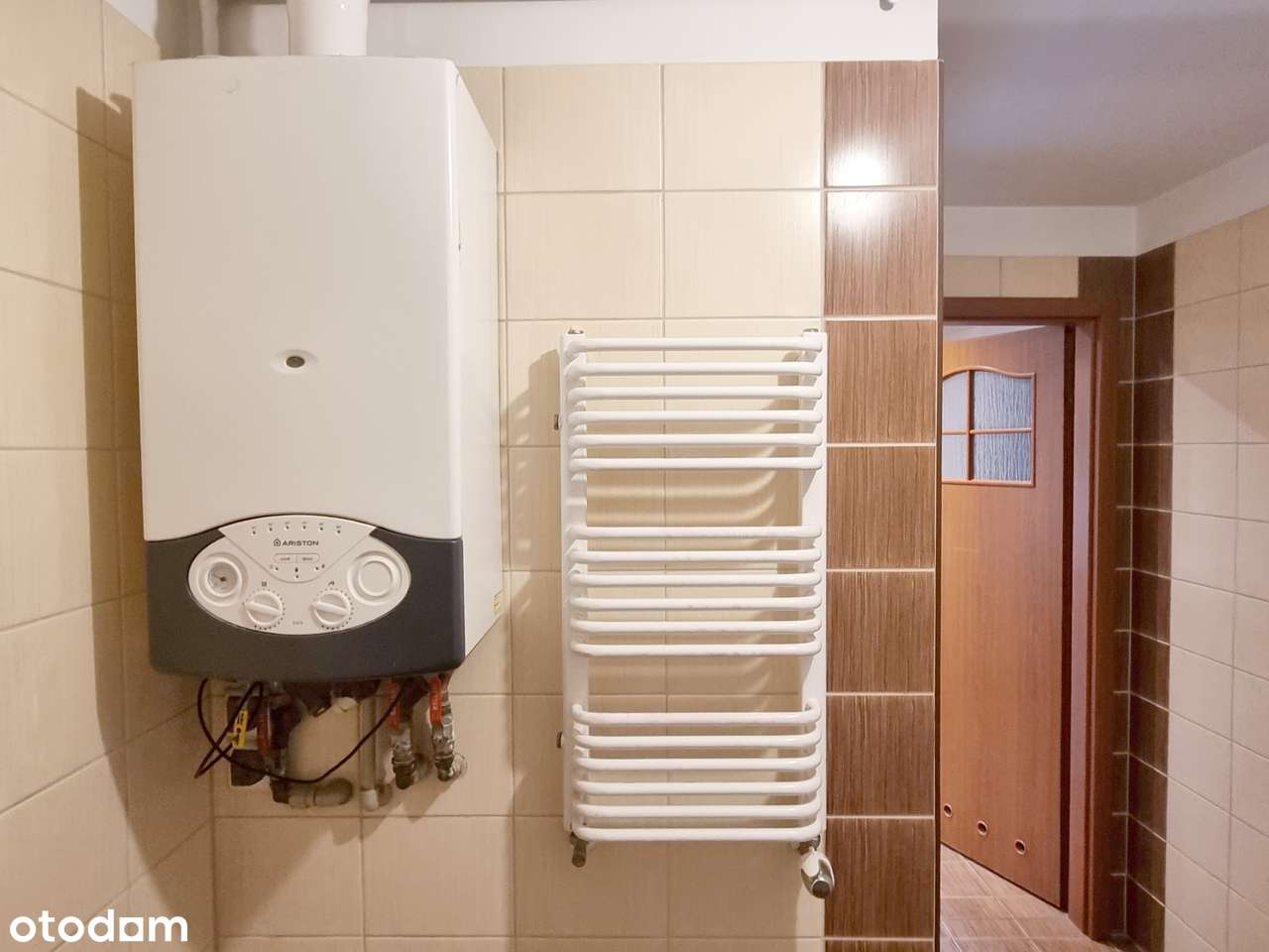 5-pok | 4 niezależne pokoje | osobna kuchnia | piwnica | 2 piętro |-11