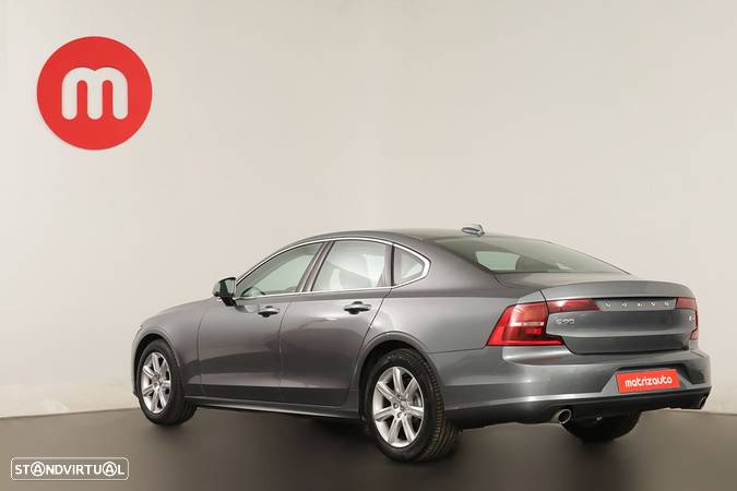 Volvo S90 2.0 D4 Momentum Geartronic - 3