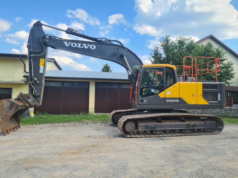 Volvo Ec 220 el 2020