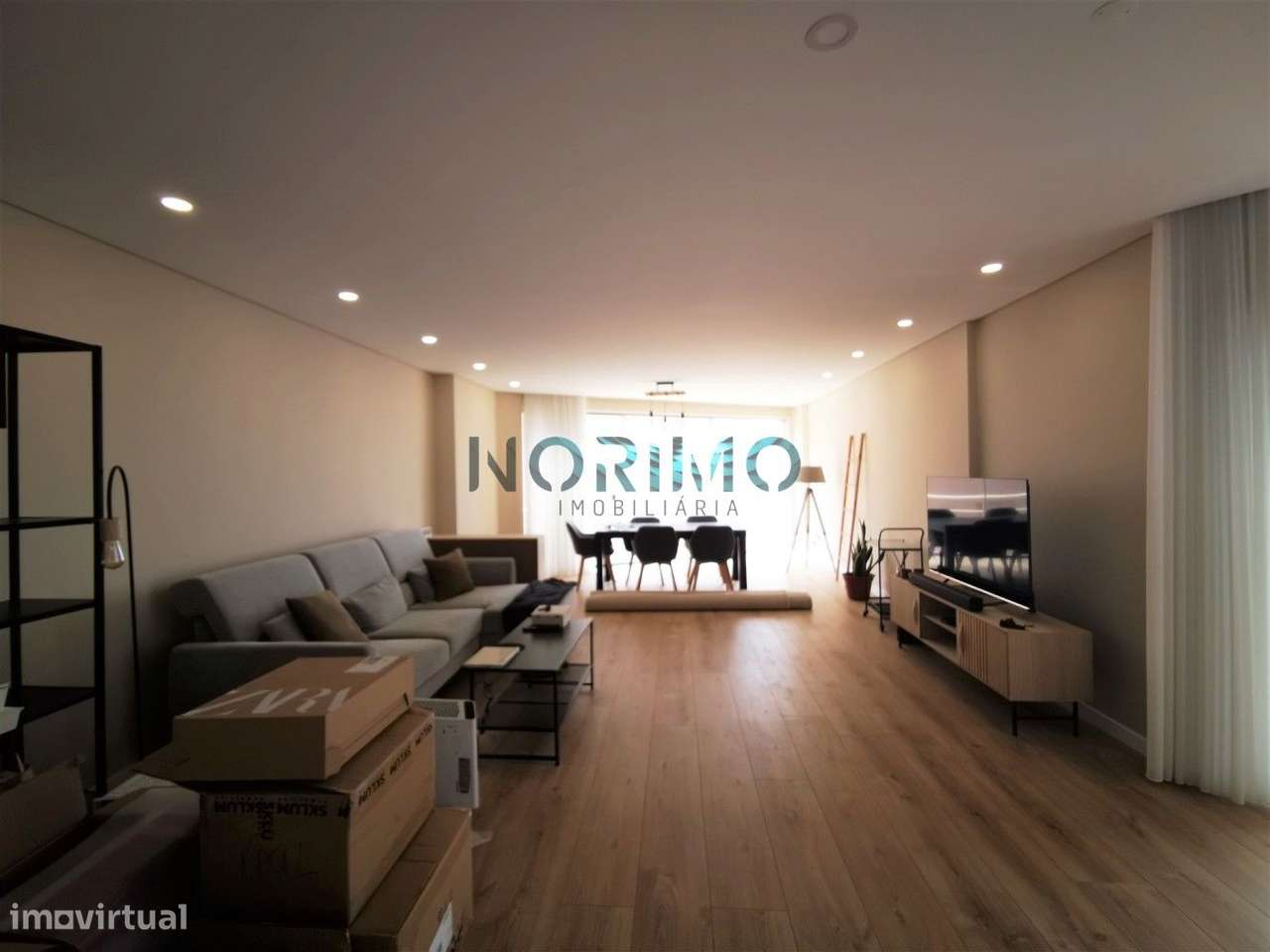 Apartamento T3 Frente Mar (Remodelado)-6