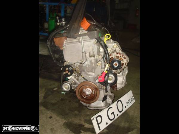 Motor Nissan Micra 1.0 - 3
