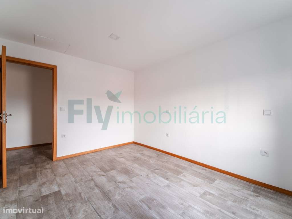 Moradia T2 + Moradia T1 Excelente Oportunidade de Investimento-20