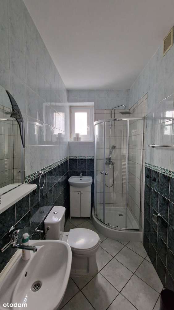 Atrakcyjny dom bliźniak przy parku!-3