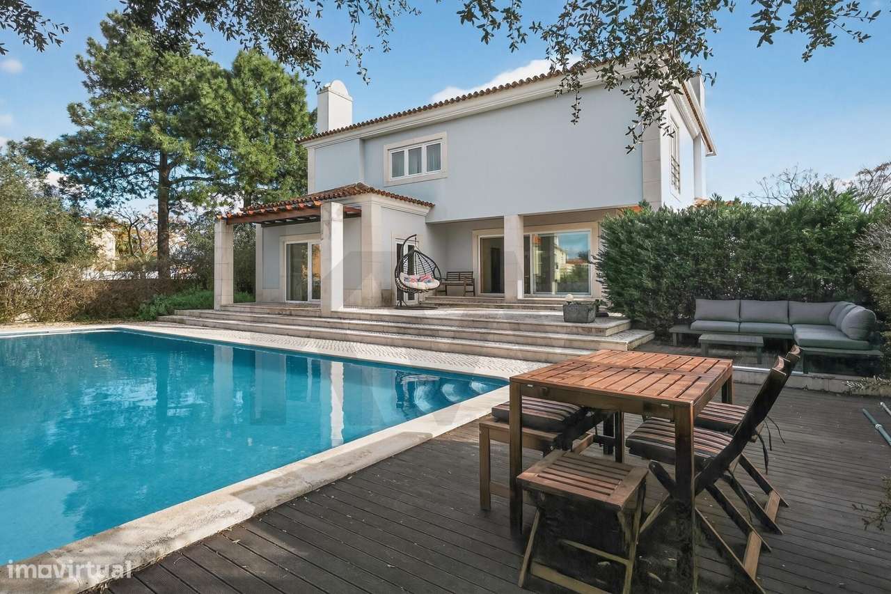 Moradia T4 de 305m2 +piscina I Urb.Casas de Azeitão - Azeitão I Setúba - Grande imagem: 4/60