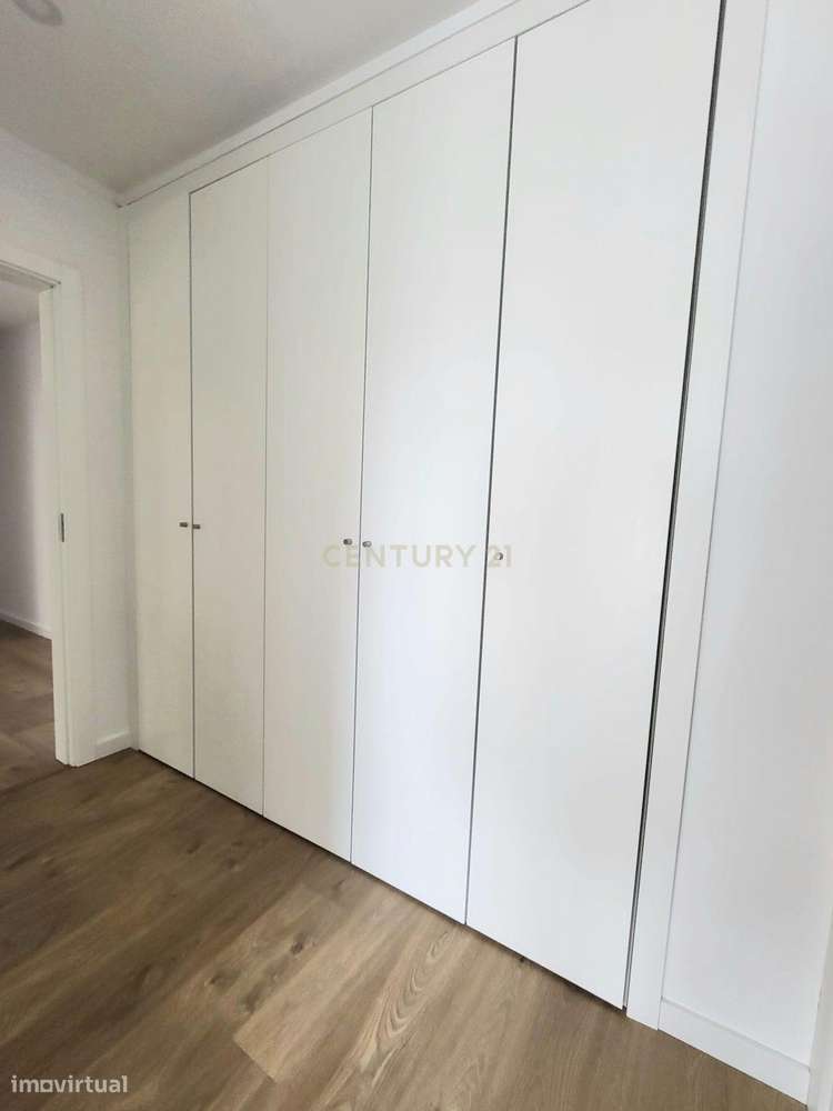 Moderno Apartamento T3 na Encosta do Moinho, em Vialonga-6