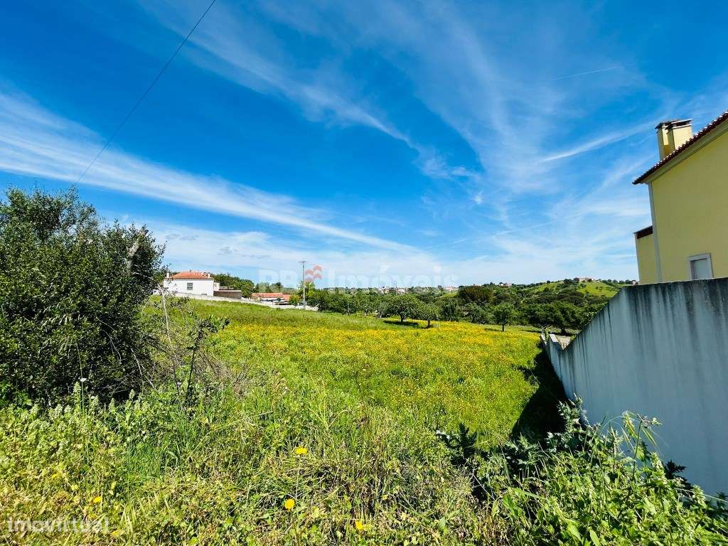 Lote c/ 917 m2 p/ construção de moradia - Carvalhal da Aroeira - Grande imagem: 3/7