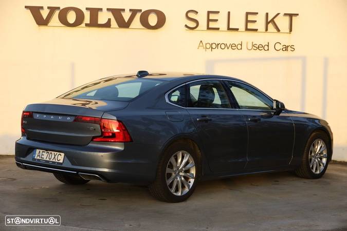 Volvo S90 2.0 T8 Momentum Plus AWD Geartronic - 3