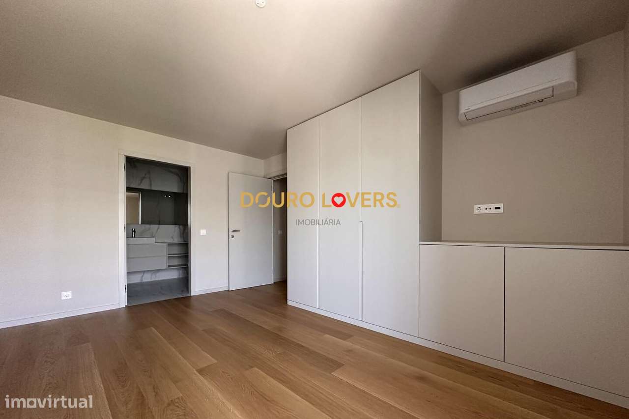 Apartamento T3 nos Jardins d’Arrábida, Vila Nova de Gaia-13