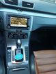 Volkswagen Passat Variant 2.0 TDI DSG BlueMotion Technology Highline - 12