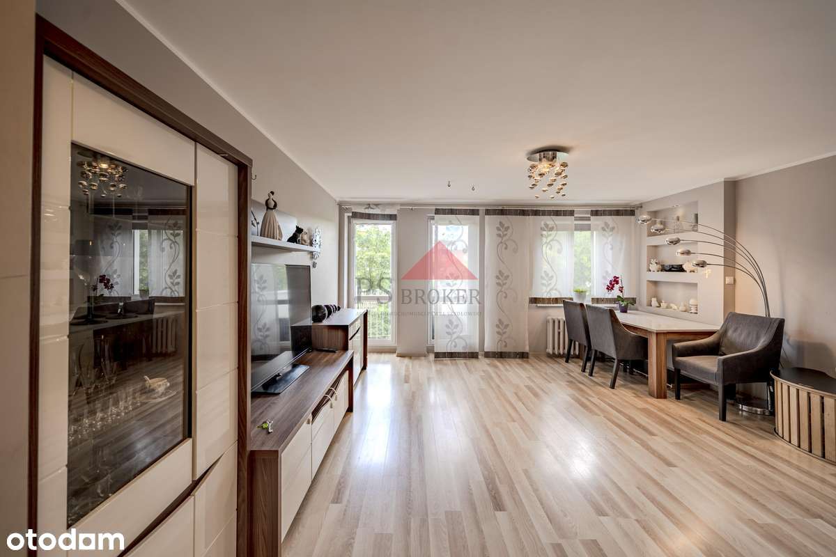 Trzypokojowe mieszkanie -  Balkon - Polecamy-0