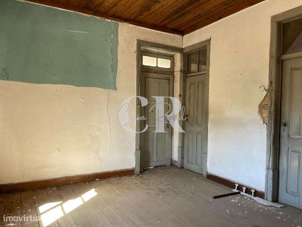 6 Prédios Urbanos e um Terreno Rústico para Renovação – Lousã-14