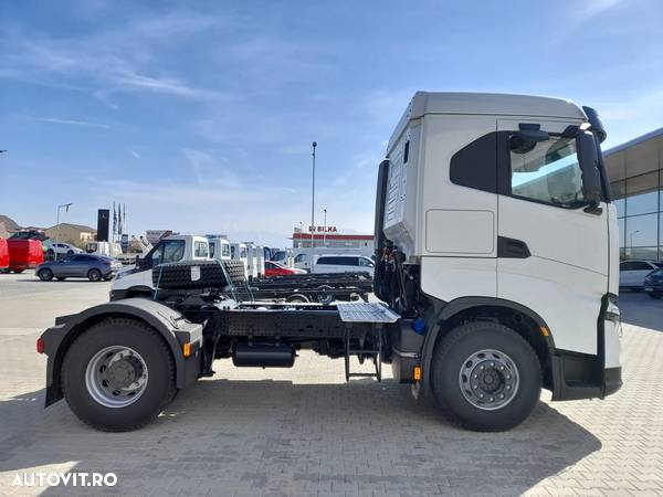 Iveco X-Way AS440X49T/P HR ON+- EF4 - 9