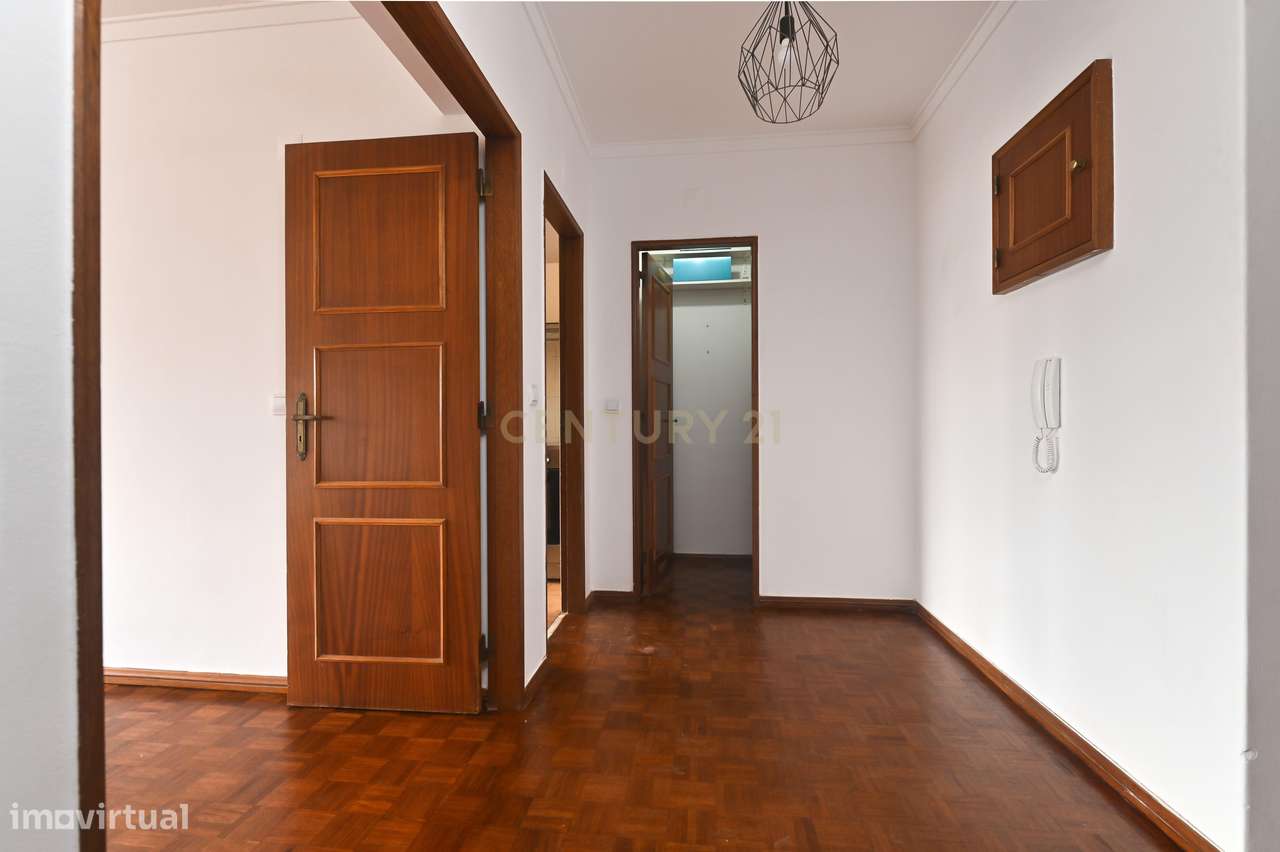 Apartamento T2 para venda com vista para o Rio em Oeiras-8