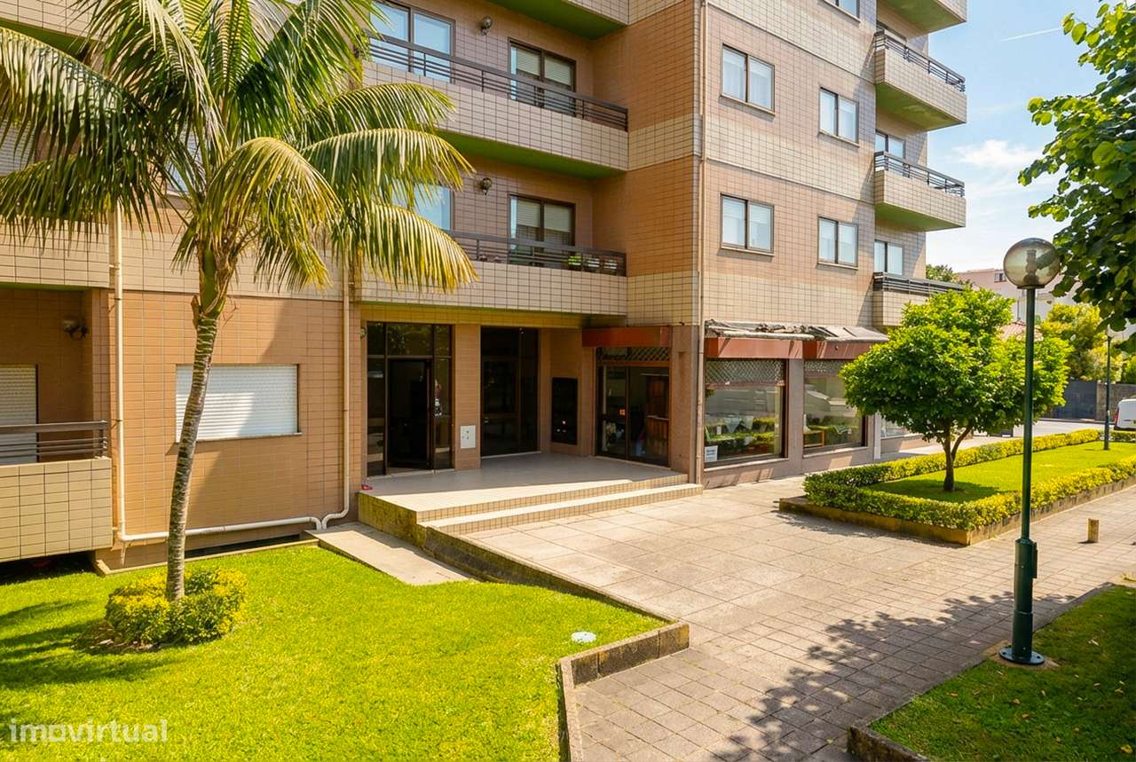 T4 com garagem fechada (38 m²) em Rio Tinto – Excelente oportunidade-32